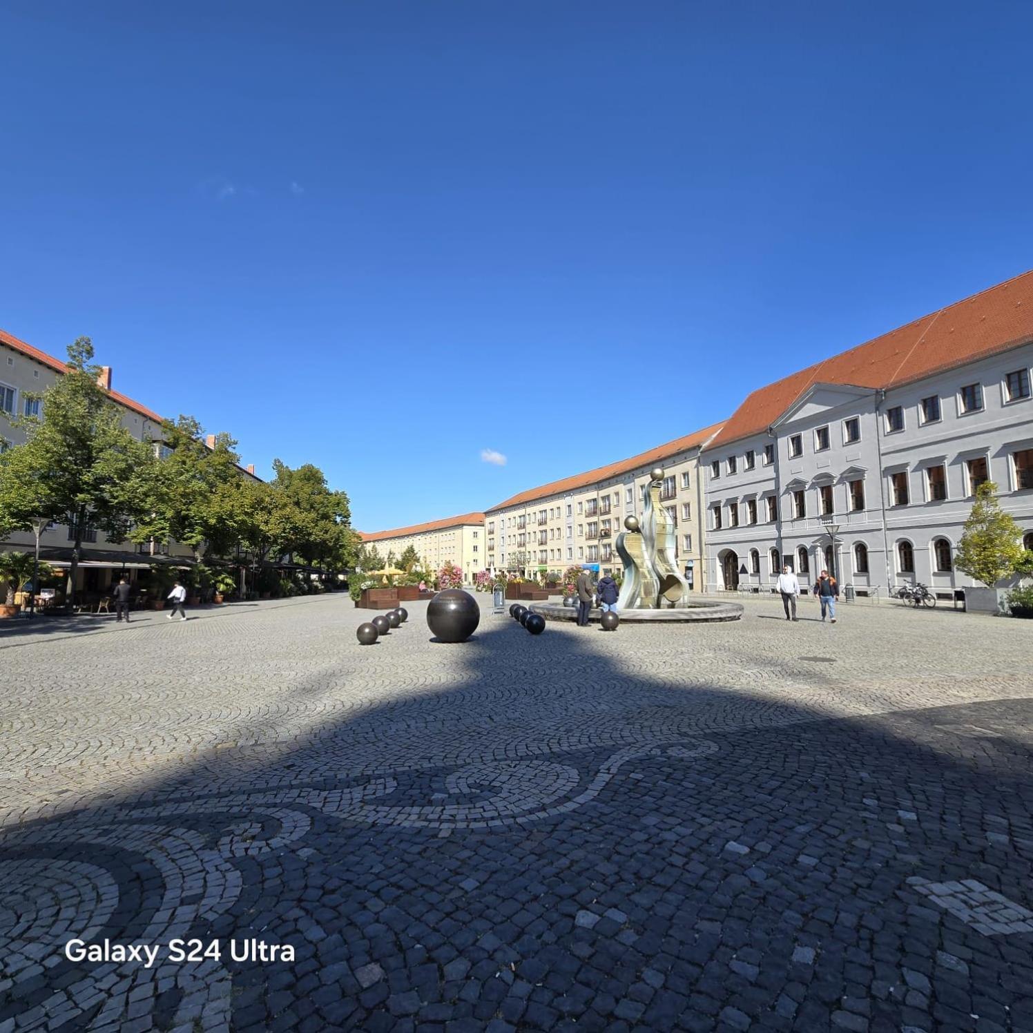 City Apart - Fewo Klimaanlage Whirpool Panoramafenster 5 Personen Kulturdenkmal Dessau-Rosslau Buitenkant foto